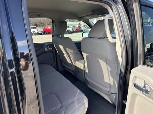 Used 2019 Nissan Frontier SV w/ Value Truck Package image 24