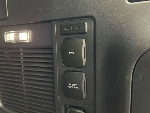 Used 2025 Lincoln Navigator L Black Label image 38