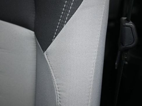 Used 2025 Toyota Tacoma TRD Sport image 13