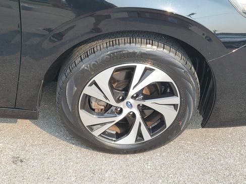 Used 2022 Subaru Legacy Premium AWD/4WD image 6