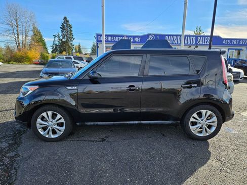 Used 2016 Kia Soul + w/ Primo Package image 2