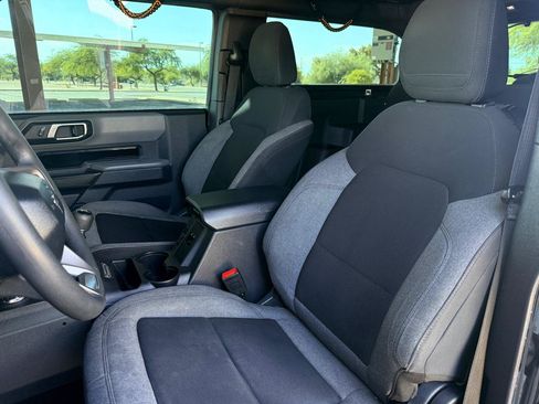 Used 2022 Ford Bronco 2-Door AWD/4WD image 10