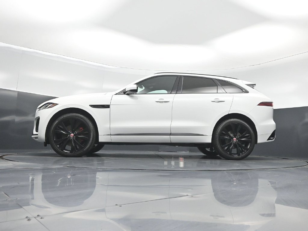 Used 2023 Jaguar F-PACE R-Dynamic S AWD/4WD image 47