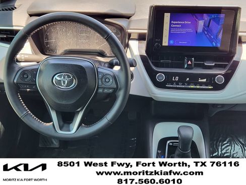 Used 2025 Toyota Corolla SE FWD image 25