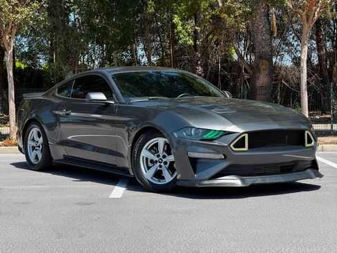 Used 2020 Ford Mustang Coupe RWD image 1