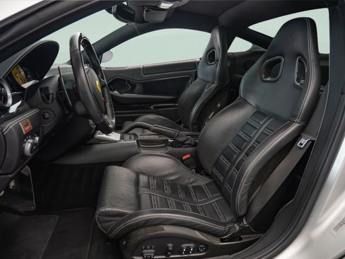 Used 2009 Ferrari 599 GTB Fiorano RWD image 9