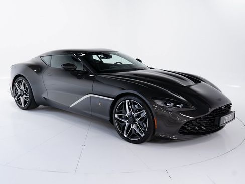 Used 2020 Aston Martin DBS Zagato image 7
