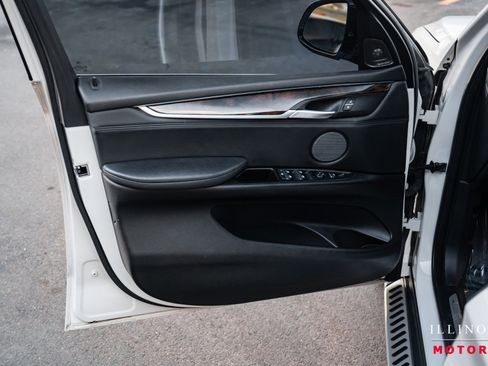 Used 2015 BMW X5 xDrive35d image 16