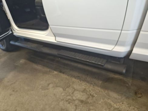 Used 2022 RAM 1500 Classic Warlock w/ Electronics Group AWD/4WD image 28