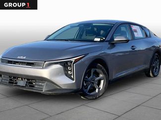 Used 2025 Kia K4 FWD video 1