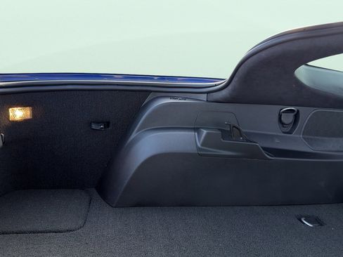 Used 2018 Chevrolet Corvette Stingray Coupe image 27