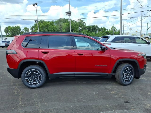 New 2026 Jeep Cherokee Laredo AWD/4WD image 2