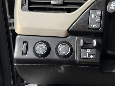 Used 2016 GMC Yukon XL Denali AWD/4WD image 45