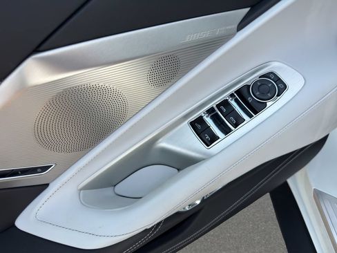 Used 2026 Chevrolet Corvette Stingray Premium Conv w/ Z51 Performance Package RWD image 12