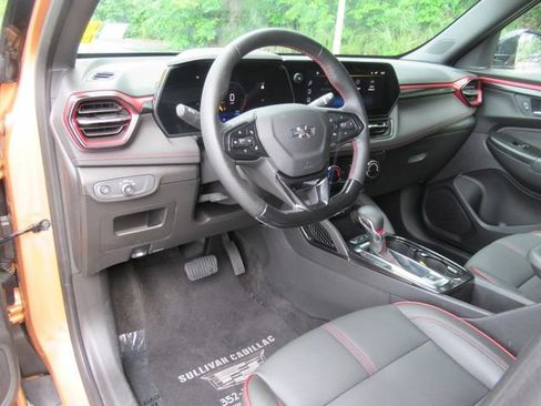 Used 2024 Chevrolet TrailBlazer RS FWD image 17