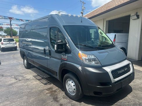 Used 2019 RAM ProMaster 2500 FWD image 3
