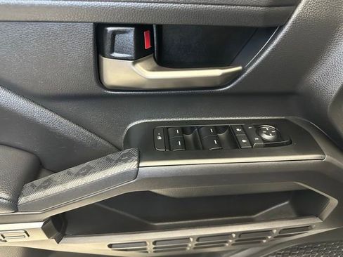 Used 2024 Toyota Tacoma TRD Sport AWD/4WD image 19