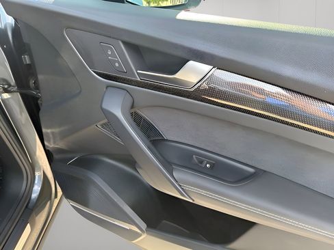 Used 2024 Audi SQ5 Premium Plus image 14