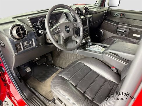 Used 2005 HUMMER H2 SUT w/ Preferred Equipment Group AWD/4WD image 9
