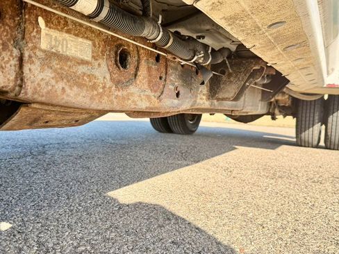 Used 2015 GMC Sierra 3500 4x4 Crew Cab w/ Snow Plow Prep Package image 8