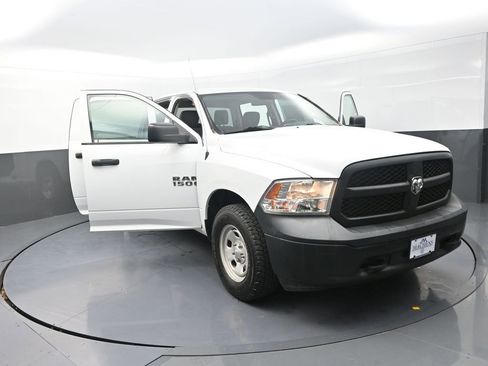 Used 2018 RAM 1500 Tradesman w/ Popular Equipment Group image 31