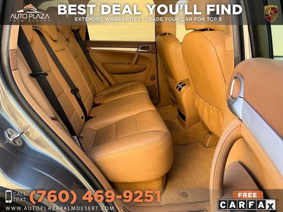 Used 2009 Porsche Cayenne AWD/4WD image 14