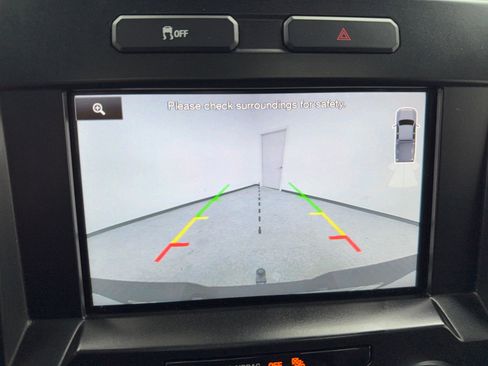 Used 2015 Ford F150 Lariat w/ Equipment Group 502A Luxury image 28