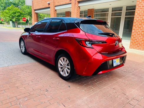 Used 2023 Toyota Corolla SE image 4