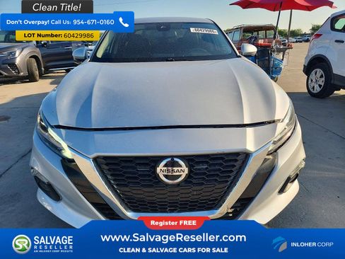 Used 2020 Nissan Altima 2.0 Platinum FWD image 7