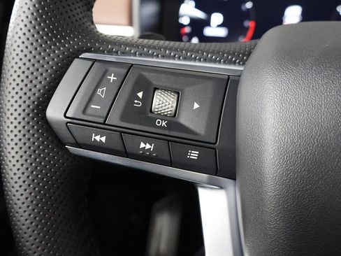 Used 2025 Mitsubishi Outlander SEL AWD/4WD image 47