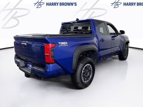 Used 2025 Toyota Tacoma TRD Off-Road AWD/4WD image 28