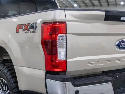 Used 2017 Ford F250 Lariat w/ Chrome Package AWD/4WD image 32