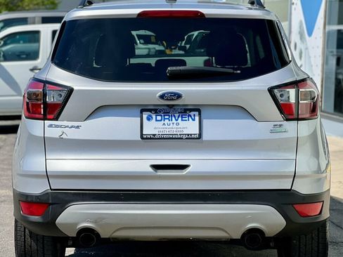 Used 2017 Ford Escape SE w/ Equipment Group 201A FWD image 35