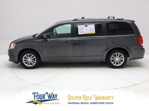 Used 2020 Dodge Grand Caravan SXT FWD image 7