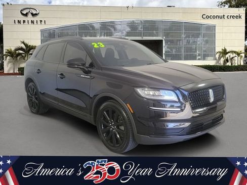 Used 2023 Lincoln Nautilus Reserve w/ Monochromatic Package AWD/4WD image 1