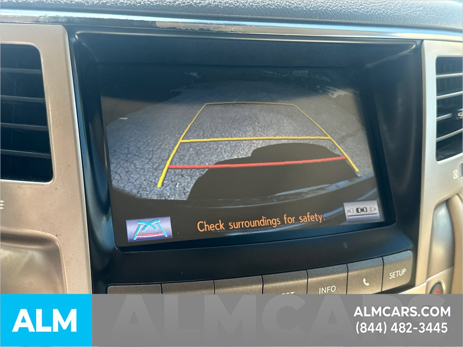 Used 2015 Lexus LX 570 4WD w/ Luxury Package image 34