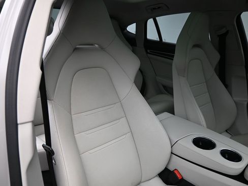 Certified 2022 Porsche Panamera 4 Platinum Edition AWD/4WD image 19