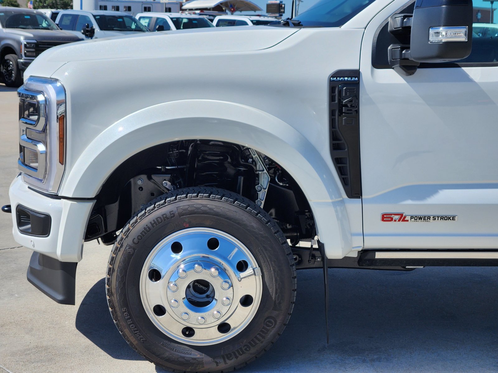 New 2026 Ford F450 Platinum w/ FX4 Off-Road Package AWD/4WD image 12