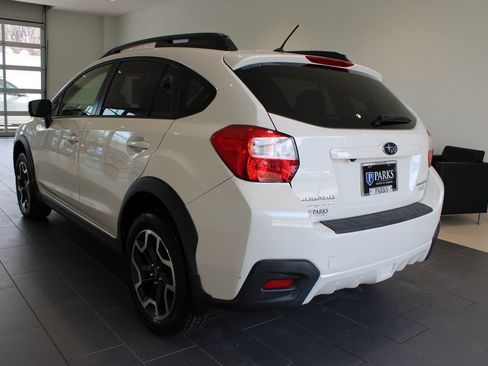 Used 2017 Subaru Crosstrek 2.0i Premium image 29