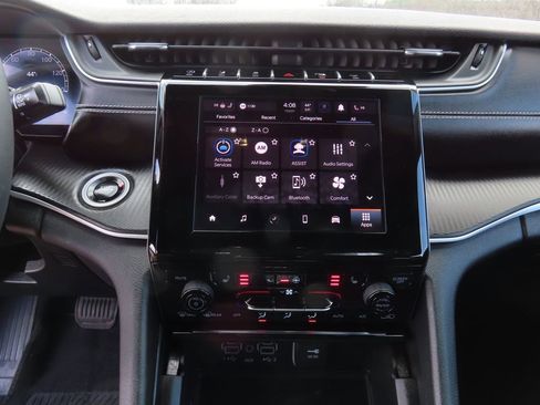 Certified 2024 Jeep Grand Cherokee Altitude image 18