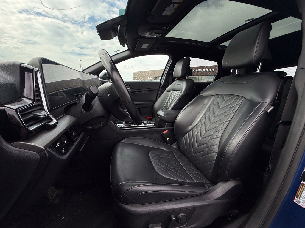 Used 2023 Kia Sportage X-Line w/ X-Line Premium Package AWD/4WD image 22