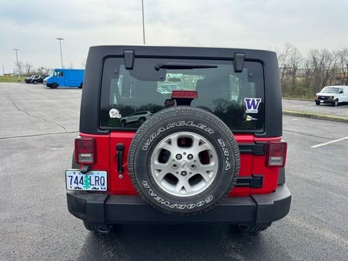 Used 2014 Jeep Wrangler Unlimited Sport w/ Connectivity Group image 4