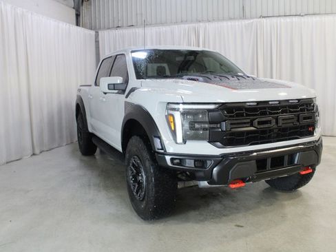 New 2026 Ford F150 Raptor w/ Equipment Group 803A Raptor R AWD/4WD image 38