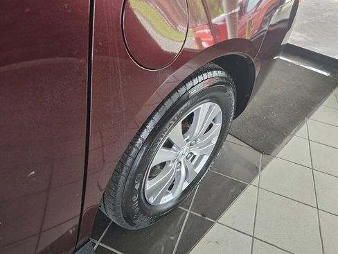 Used 2015 Honda Odyssey EX image 25