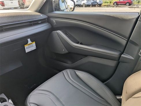 New 2024 Ford Mustang Mach-E Premium image 6