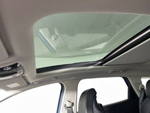 New 2026 Kia Sportage SX image 36