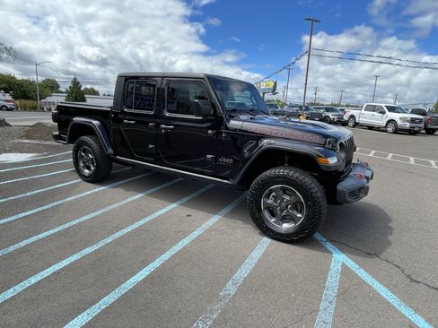 Used 2020 Jeep Gladiator Rubicon AWD/4WD image 7