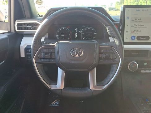 Used 2024 Toyota Tacoma TRD Off-Road image 19