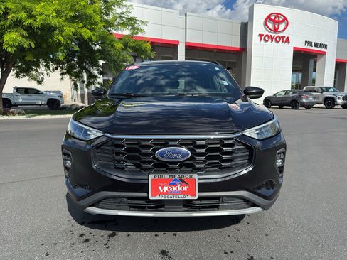 Used 2025 Ford Escape ST-Line Select AWD/4WD image 6