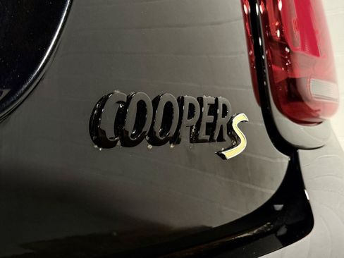 Used 2024 MINI Cooper SE FWD image 10